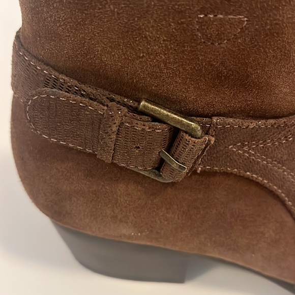 Vaneli Booties - Picture 3 of 6